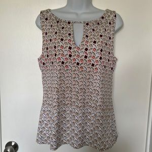 White House Black market sleeveless knit top. Size medium